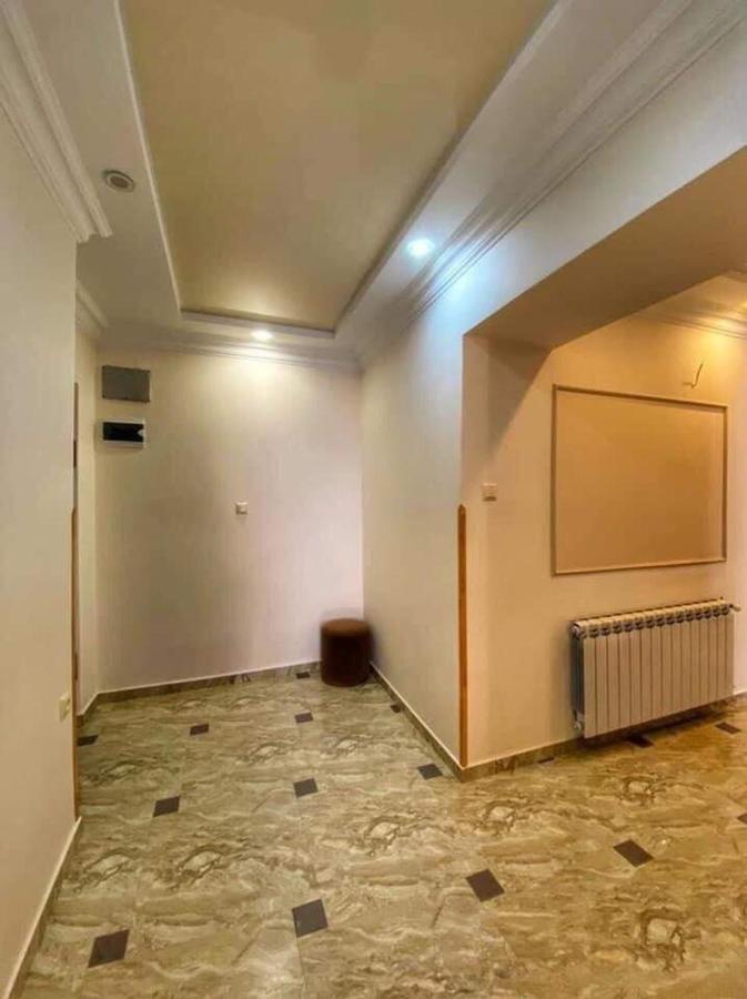 Apartment Dolphin Batoemi Buitenkant foto